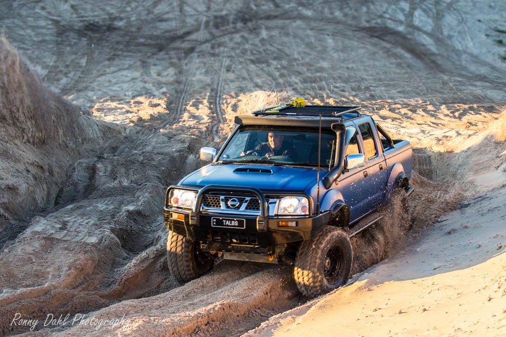 Nissan navara d22 top speed #9