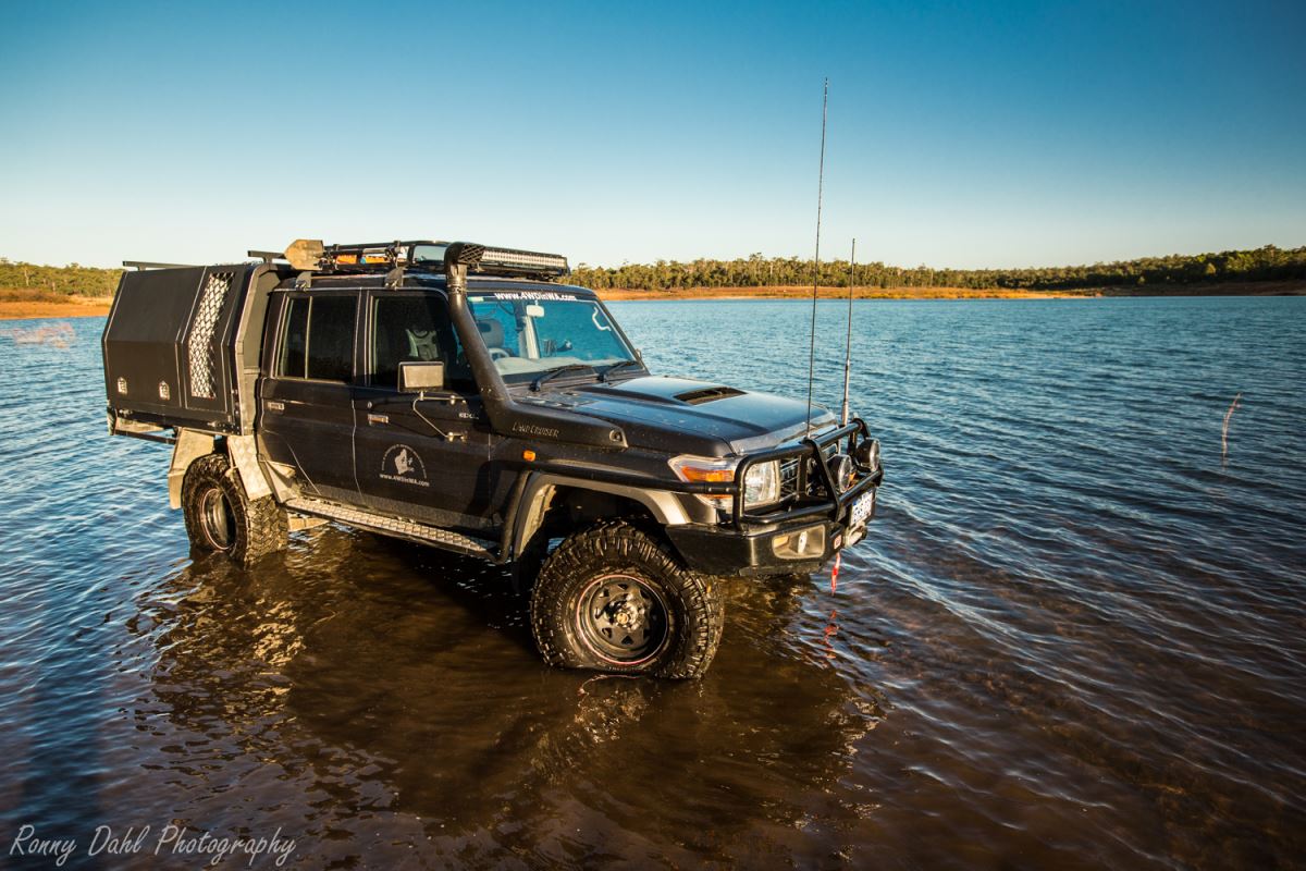 79 series Landcruiser V8 Turbo Diesel Dual cab Ute Review.