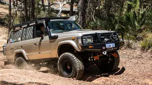 mini-hj60-landcruiser.jpg