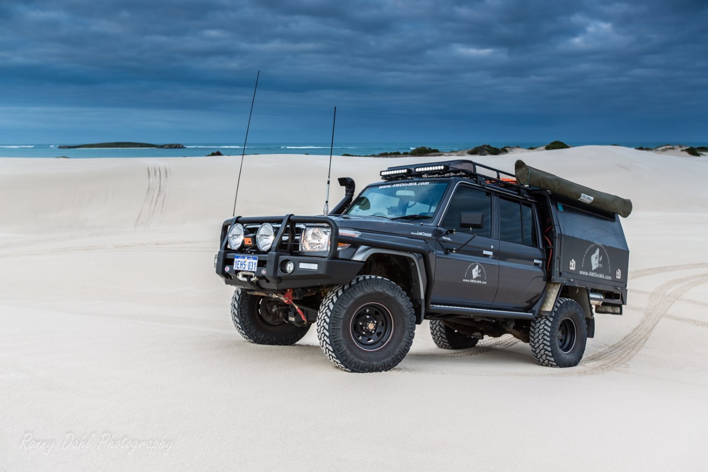 79 series Landcruiser V8 Turbo Diesel Dual cab Ute Review 